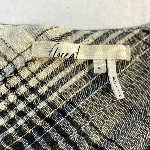 Anthropologie Floreat Black Cream Plaid Burgundy Embroidered V Neck Tunic Small - Picture 7 of 11